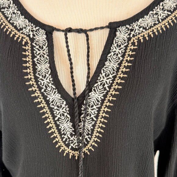 Gap Women's Boho Flowy style Long Sleeve Top | Black w/ Front Detail | Medium | - Picture 2 of 9
